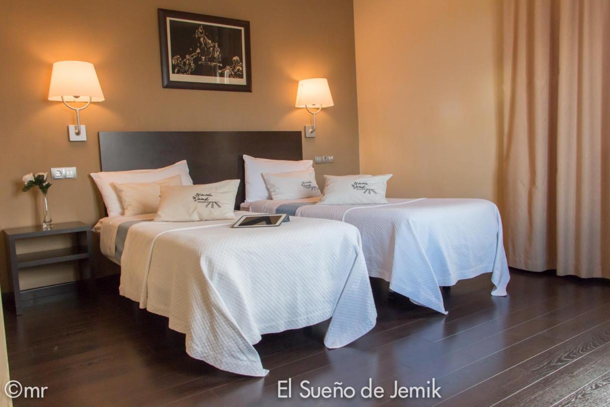 Hotel El Sueno De Jemik La Roda Bilik gambar
